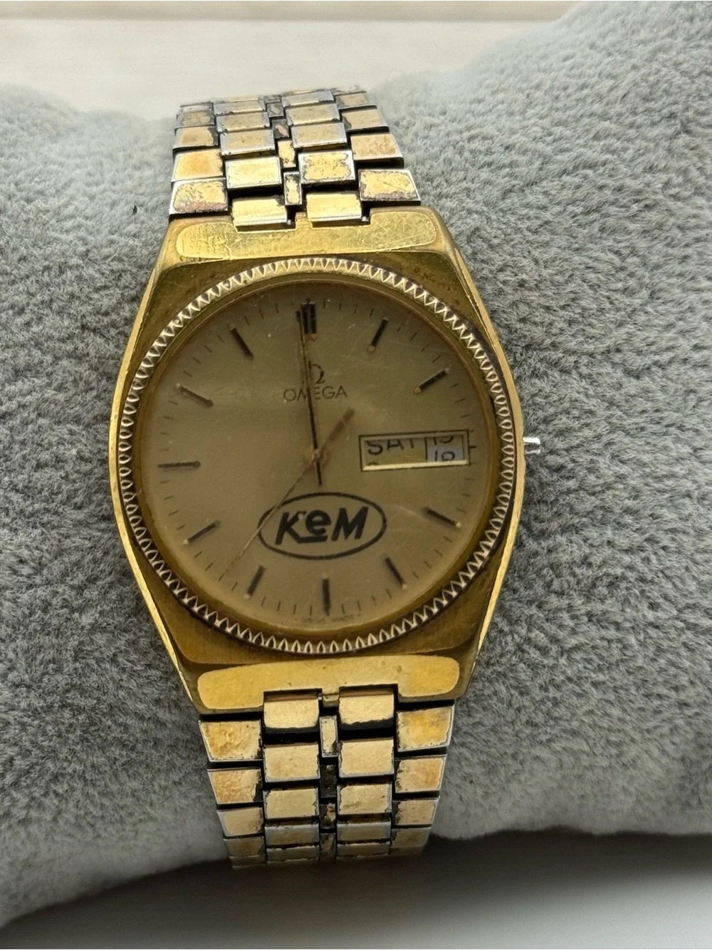vintage mens Omega Gold-Tone Men’s Day-Date Bracelet Watch